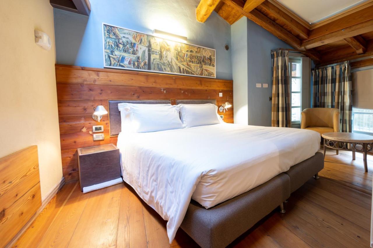Hotel Ad Gallias Bard Esterno foto