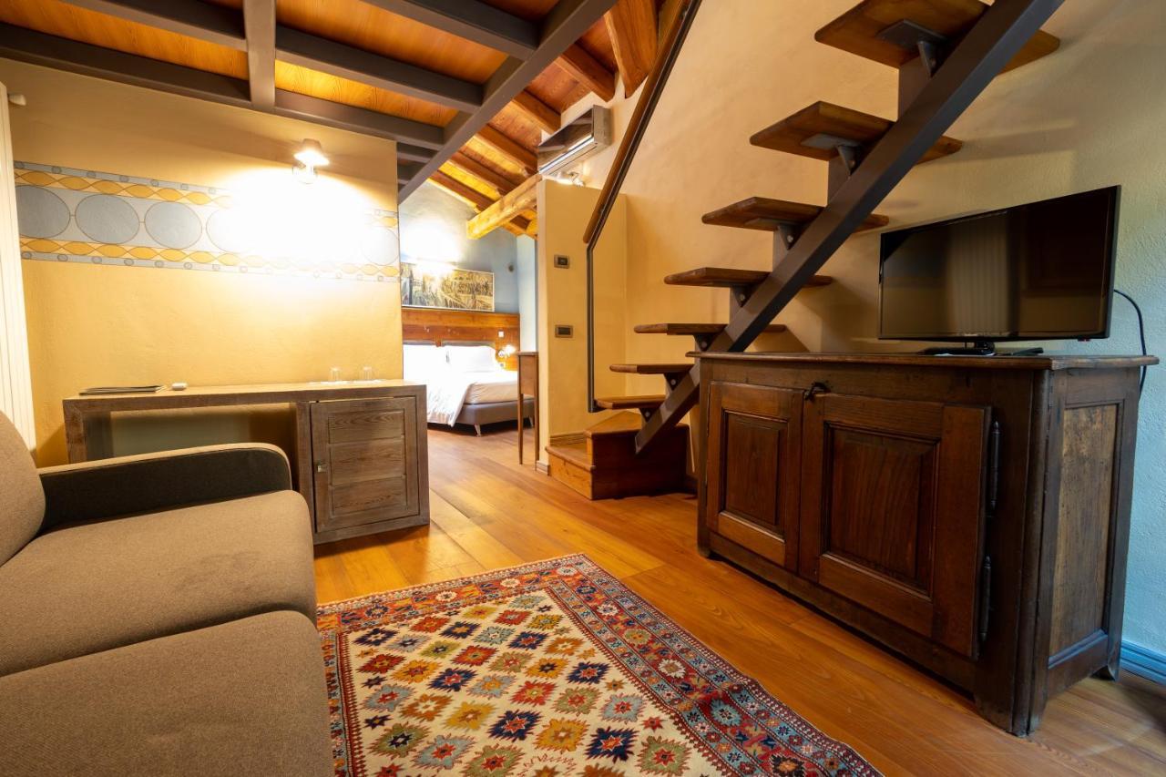 Hotel Ad Gallias Bard Esterno foto