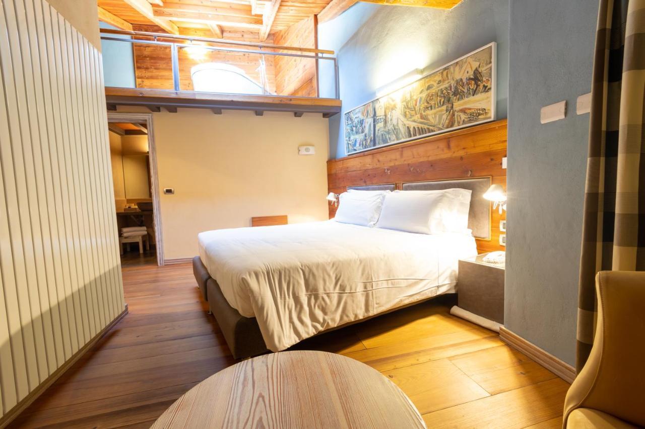 Hotel Ad Gallias Bard Esterno foto