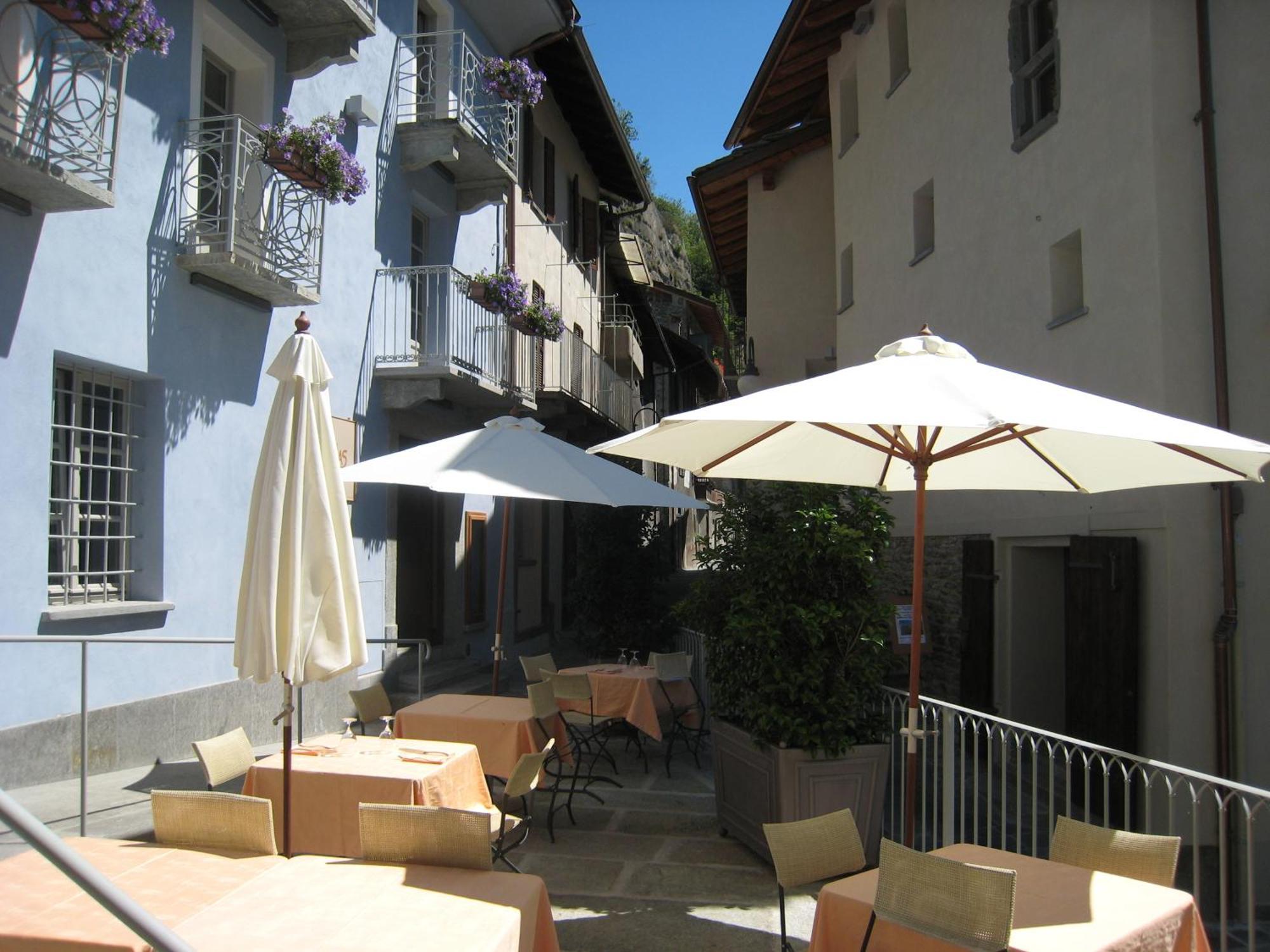 Hotel Ad Gallias Bard Esterno foto